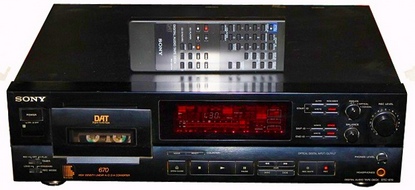 SONY DAT DTC-670